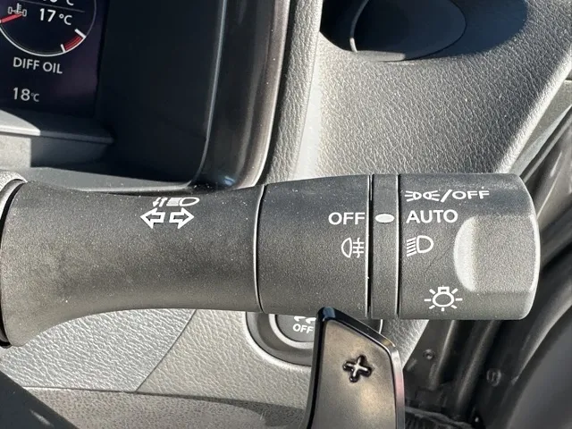 フェアレディZ(ニッサン)バージョンST AT中古車 23