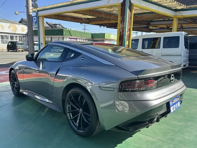 フェアレディZ(ニッサン)バージョンST AT中古車 2