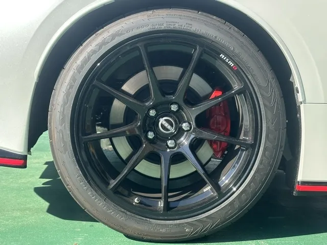 フェアレディZ(ニッサン)ニスモ AT登録済未使用車 9