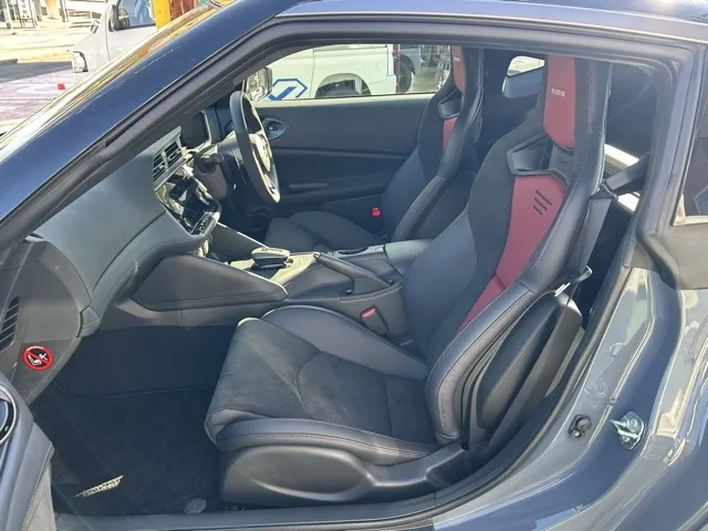 フェアレディZ(ニッサン)ニスモ AT中古車 3