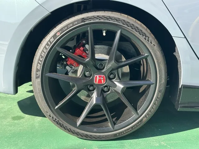 シビック(ホンダ)タイプR レーシングブラックPKG登録済未使用車 11