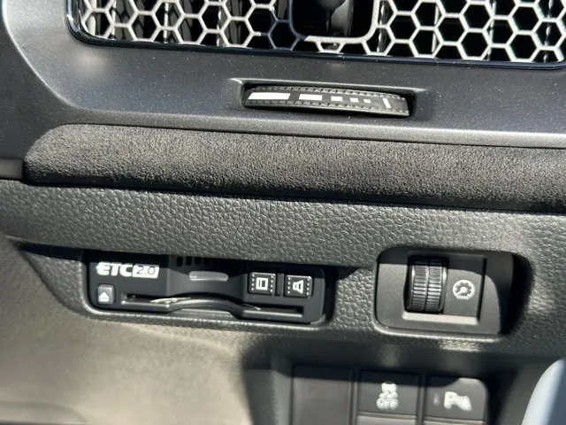 シビック(ホンダ)タイプR レーシングブラックPKG登録済未使用車 12