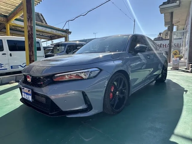 シビック(ホンダ)タイプR レーシングブラックPKG登録済未使用車 1