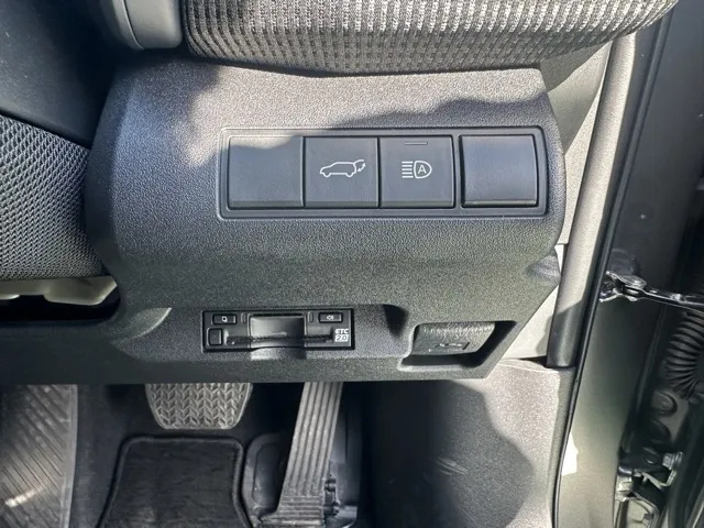 bZ4X(トヨタ)Z 4WD中古車 15