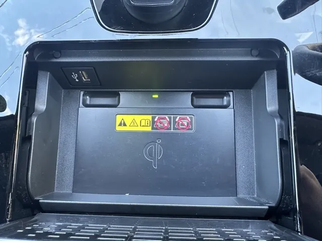 bZ4X(トヨタ)Z 4WD中古車 25