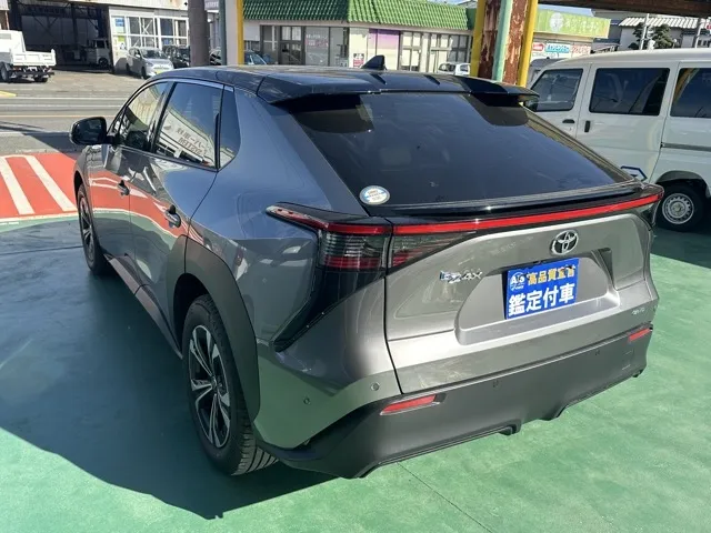 bZ4X(トヨタ)Z 4WD中古車 2