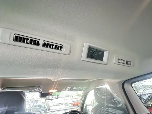 キャラバン(ニッサン)ディーゼル ロング オーテックラインプラスブラックP 左PSD 4WD登録済未使用車 5