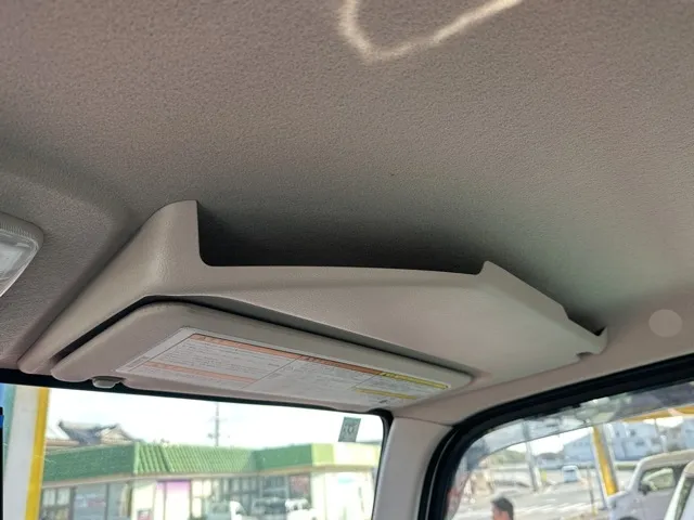 キャンター(三菱)全低床 平ボディ ２ｔ登録済未使用車 6