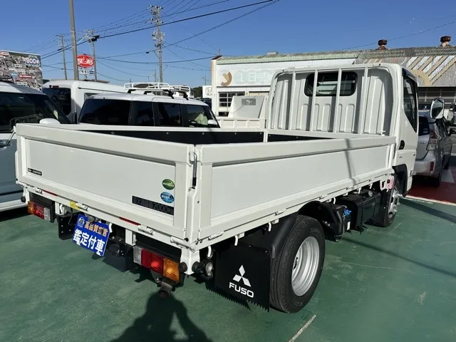 キャンター(三菱)全低床 平ボディ ２ｔ登録済未使用車 9