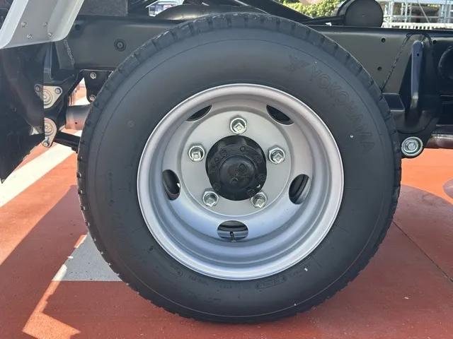 キャンター(三菱)全低床キョウカダンプ ３ｔ登録済未使用車 9