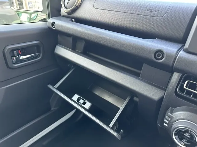 ジムニー(スズキ)XC ＡＴ車新車見本展示無 20