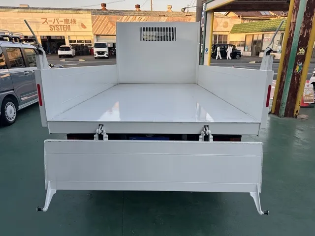 キャンター(三菱)全低床キョウカダンプ ３ｔ登録済未使用車 10