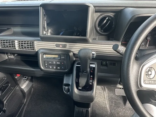 N-VAN FUNターボ ホンダ 届出済未使用車は静岡県 松下モータース 広く