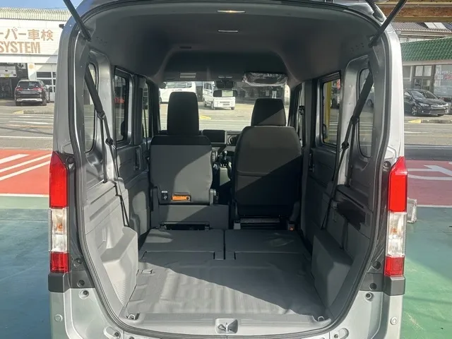 N-VAN(ホンダ)Gタイプ MT ４WD届出済未使用車 9