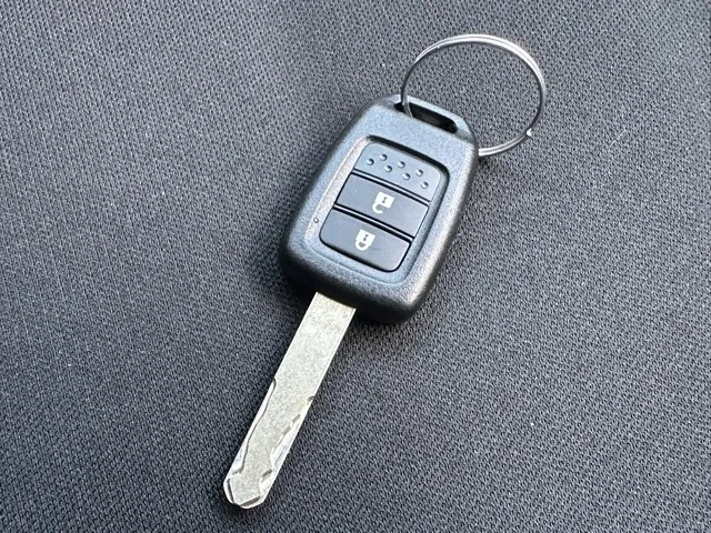 N-VAN(ホンダ)Gタイプ MT ４WD届出済未使用車 22