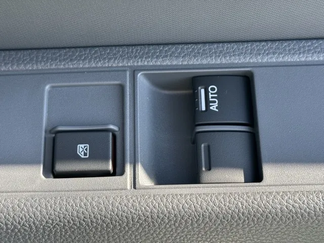 N-VAN(ホンダ)Gタイプ AT ４WD届出済未使用車 10