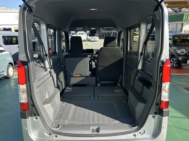 N-VAN(ホンダ)Gタイプ AT ４WD届出済未使用車 7