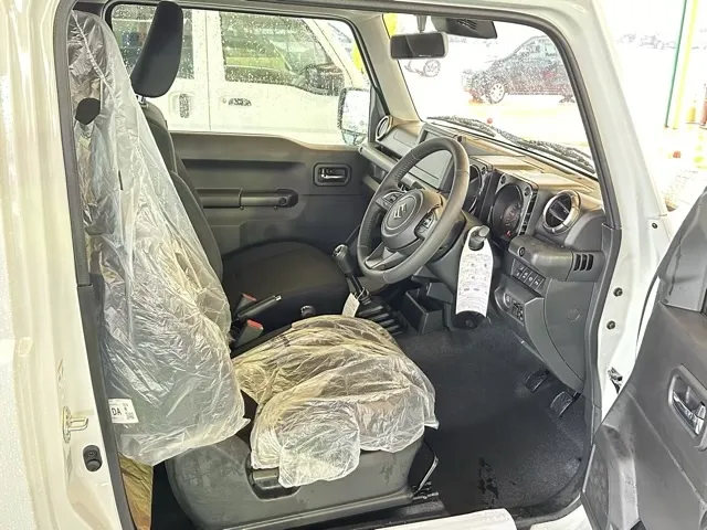 ジムニー(スズキ)ＸＣ ＭＴ車新車見本展示無 12