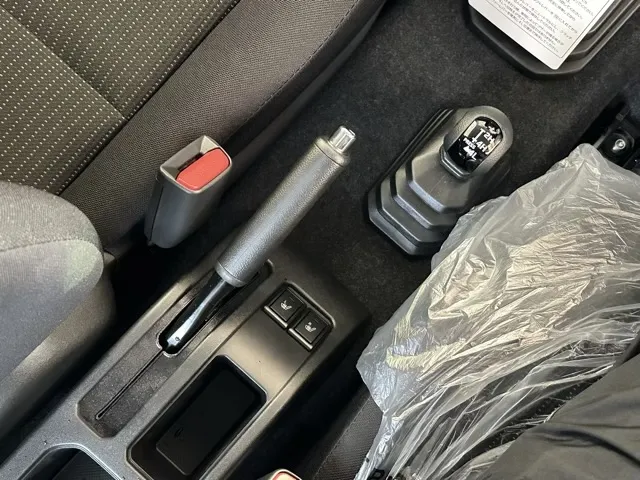 ジムニー(スズキ)ＸＣ ＭＴ車新車見本展示無 15