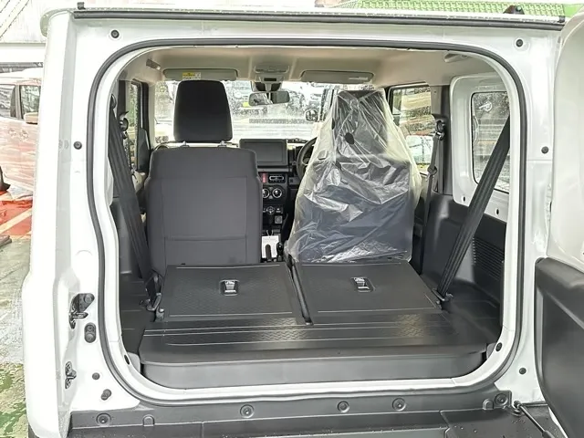 ジムニー(スズキ)ＸＣ ＭＴ車新車見本展示無 8