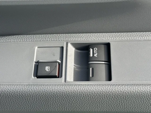 N-VAN(ホンダ)Gタイプ AT届出済未使用車 13