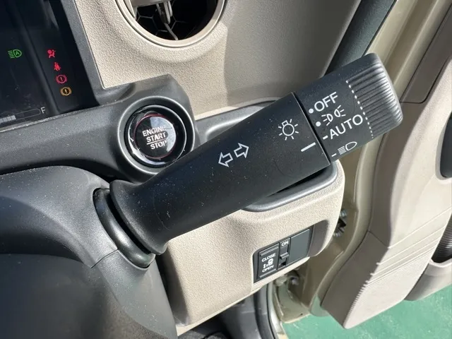 N-BOX(ホンダ)JOY中古車 17