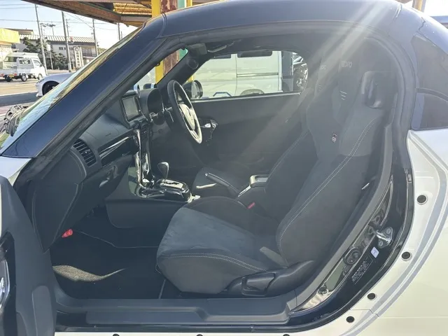 コペン(トヨタ)GRスポーツ CVT中古車 3