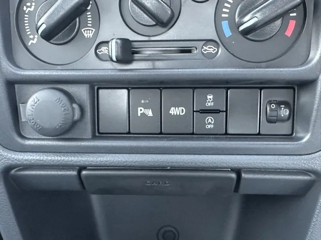 クリッパートラック(ニッサン)DX MT 4WD届出済未使用車 14