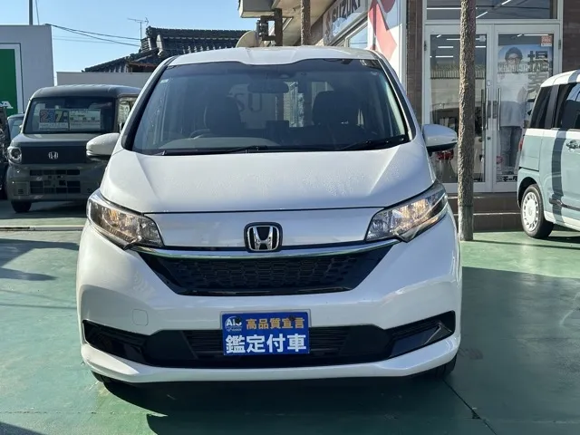 フリード(ホンダ)ハイブリッドB中古車 24