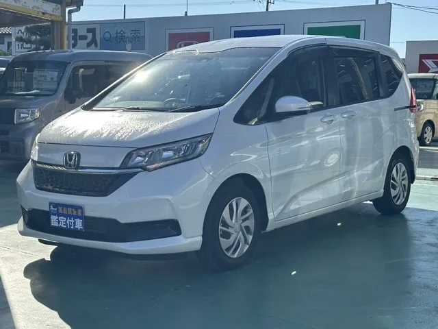 フリード(ホンダ)ハイブリッドB中古車 1