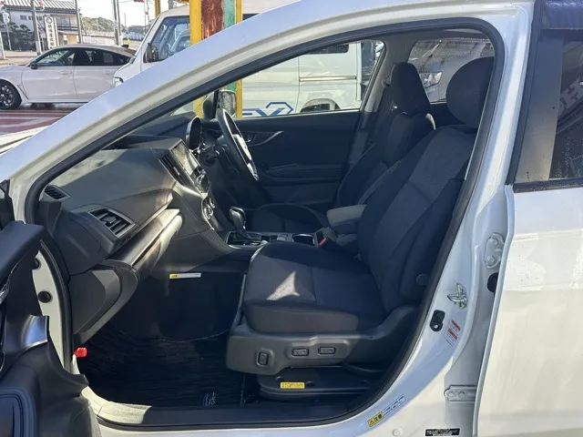 インプレッサ(スバル)2.0i-L アイサイト中古車 3