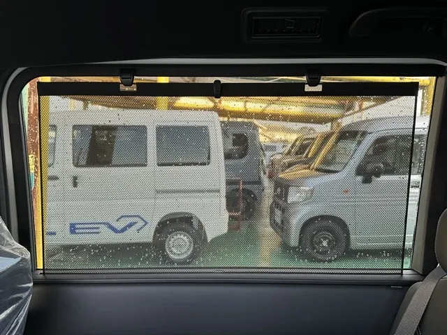 ステップワゴン(ホンダ)e・HEVスパーダ 7人登録済未使用車 8