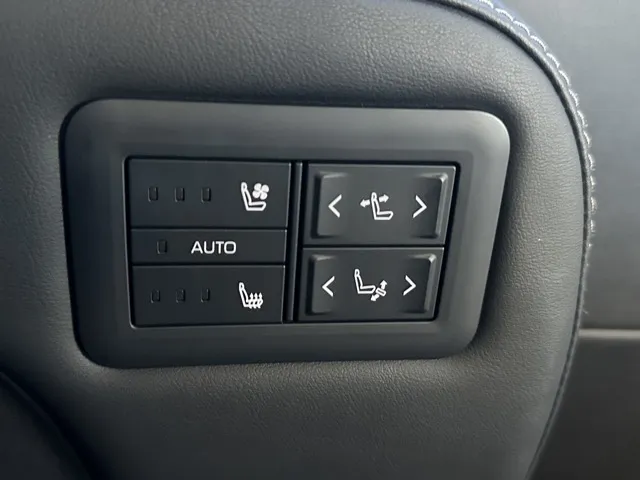 アルファード(トヨタ)Z中古車 11