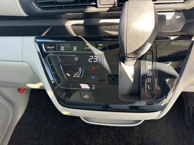 ルークス(ニッサン)Xタイプ中古車 21