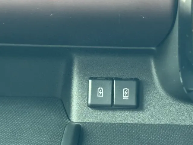 スペーシア(スズキ)ハイブリッドXS届出済未使用車 25