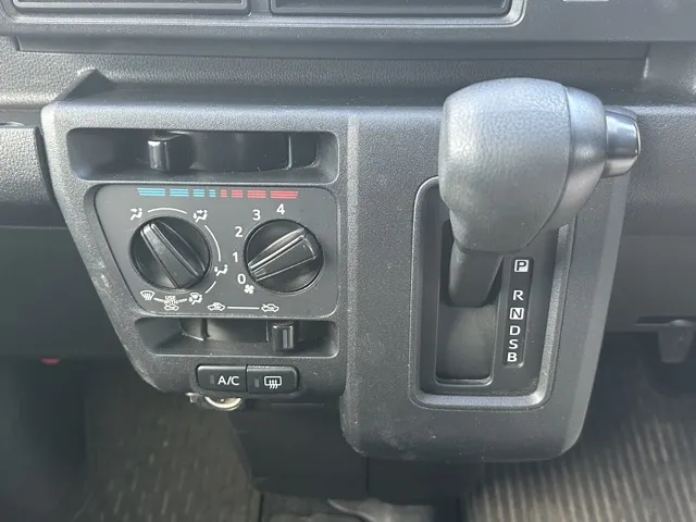 ハイゼット(ダイハツ)クルーズ中古車 12