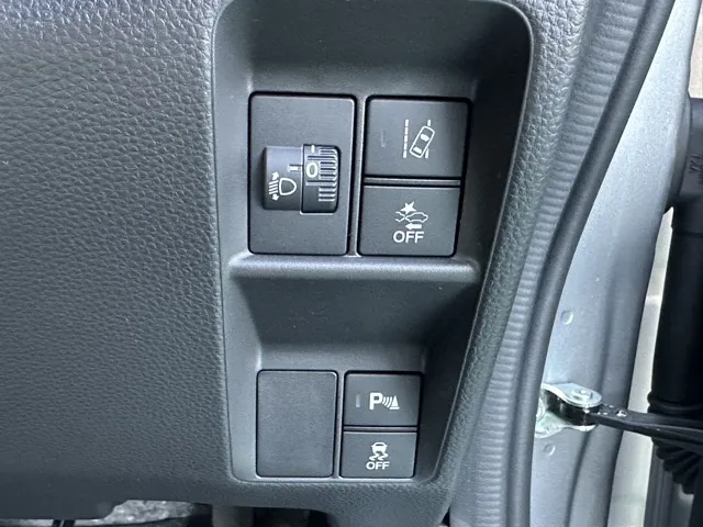 N-VAN(ホンダ)Lタイプ AT届出済未使用車 15