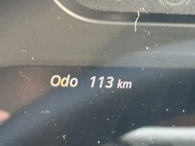 キャンター(三菱)全低床 平ボディ ２ｔ登録済未使用車 25