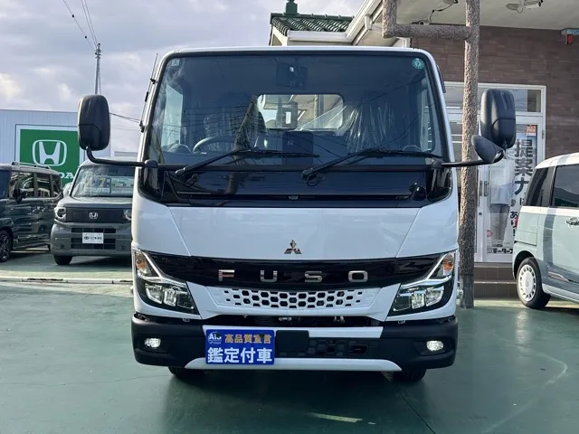 キャンター(三菱)全低床 平ボディ ２ｔ登録済未使用車 29