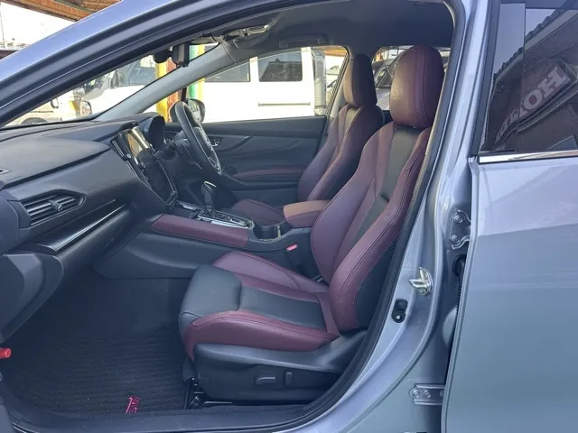 レヴォーグ(スバル)STIスポーツ EX中古車 3