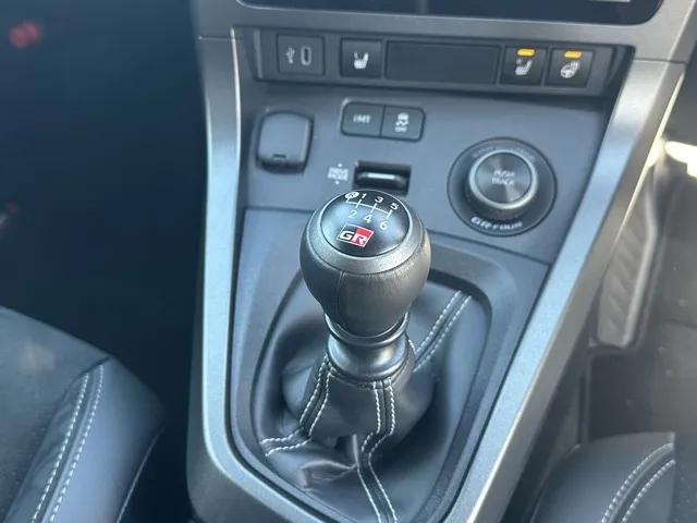 GRヤリス(トヨタ)RZ ハイパフォーマンス ４WD 6MT中古車 15