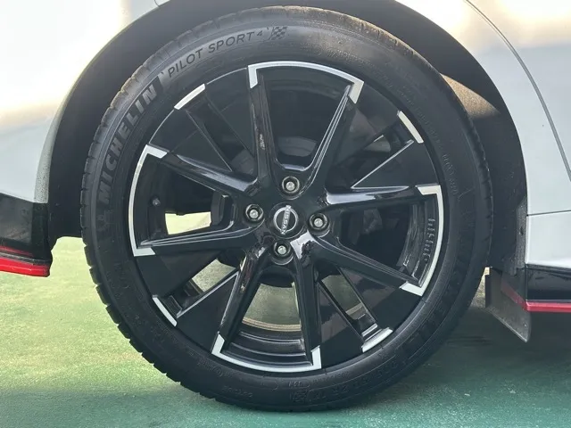 オーラ(ニッサン)ニスモ プロパイロット ナビ ワイヤレス充電中古車 11