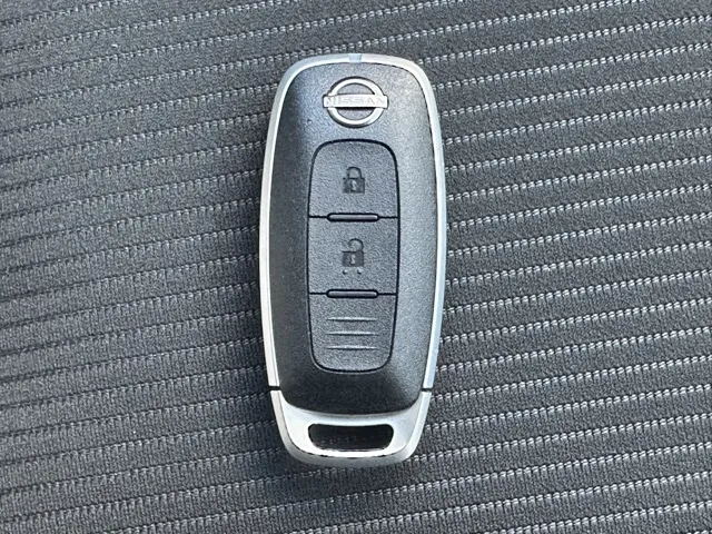 オーラ(ニッサン)ニスモ プロパイロット ナビ ワイヤレス充電中古車 27