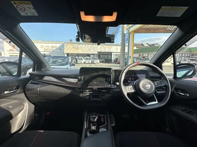 オーラ(ニッサン)ニスモ プロパイロット ナビ ワイヤレス充電中古車 5
