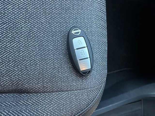 オーラ(ニッサン)G中古車 14