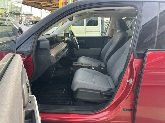 HONDAe(ホンダ)アドバンス中古車 3