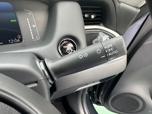 フィット(ホンダ)e：HEV ホームディーラ-試乗車 18