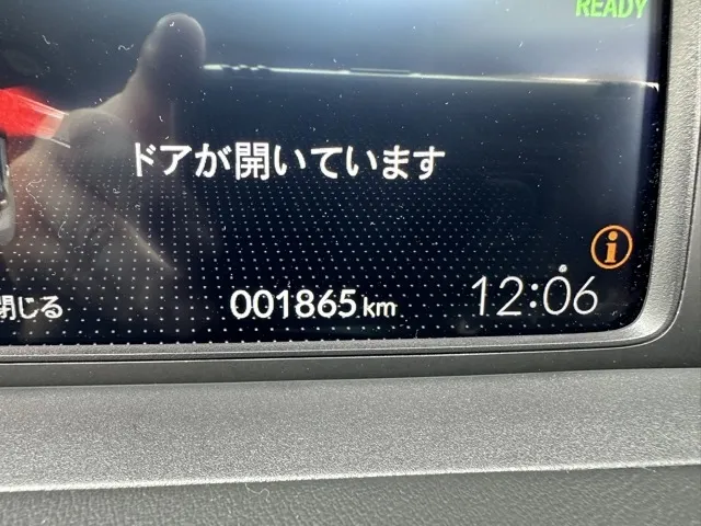 フィット(ホンダ)e：HEV ホームディーラ-試乗車 25