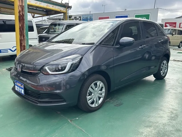 フィット(ホンダ)e：HEV ホームディーラ-試乗車 1