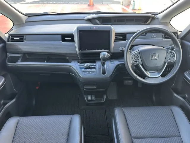 フリード(ホンダ)G Sパッケージディーラ-試乗車 6